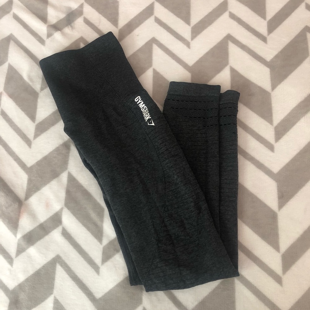 SOLD Gymshark high waisted black seamless leggings - Picture 1 of 6